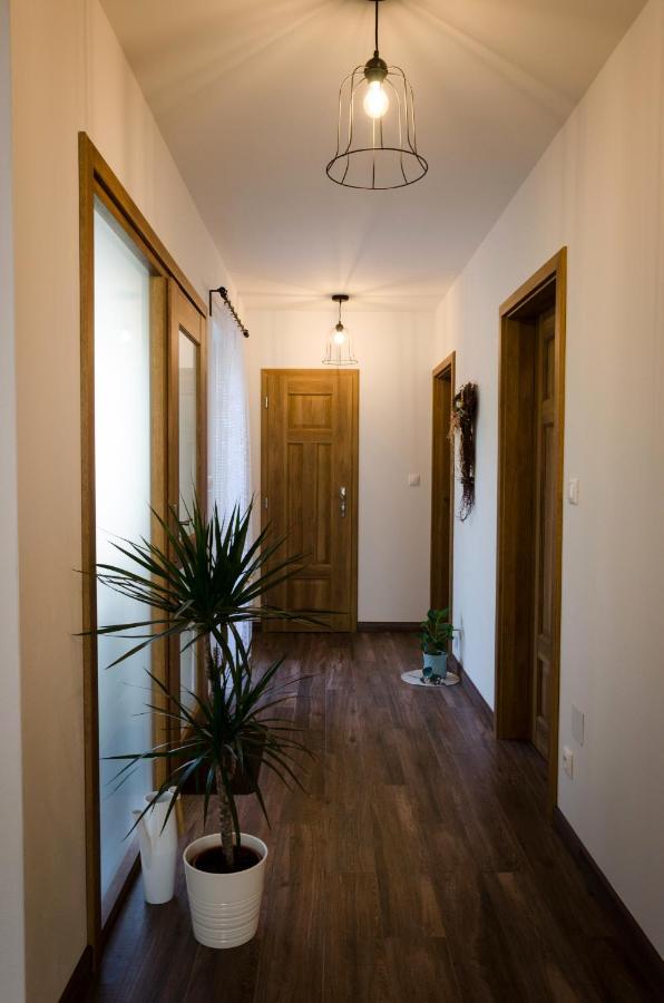 Veverske Kninice Apartmany U Kotacku المظهر الخارجي الصورة